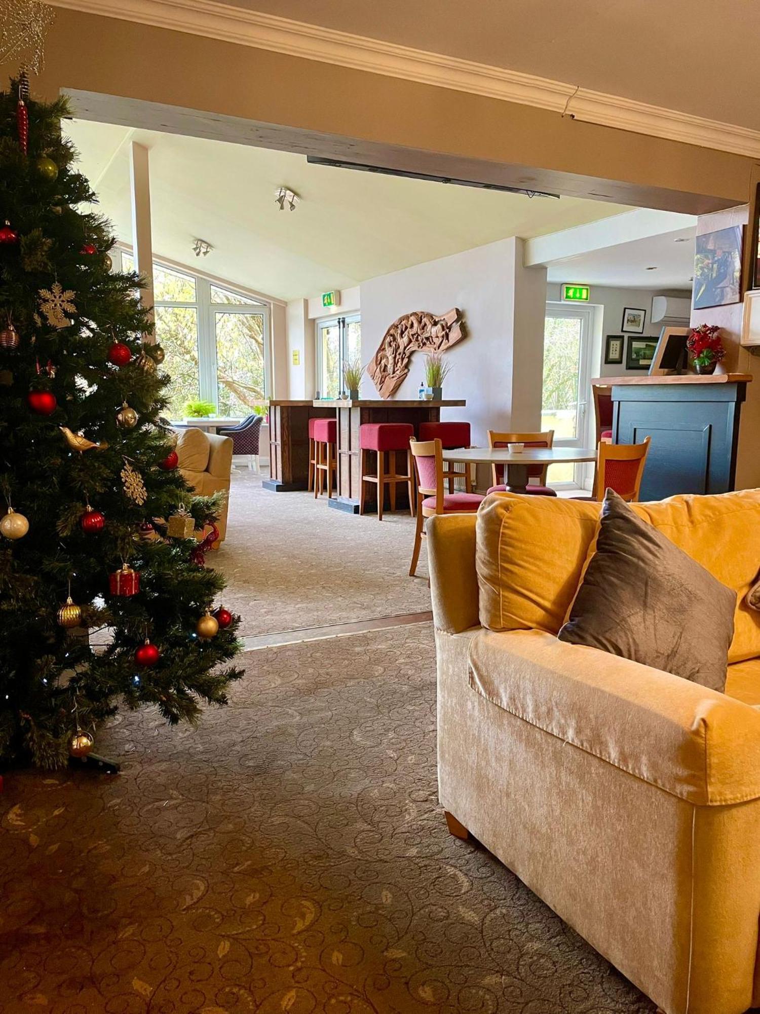 Fernhill Lodge Carrigaline Esterno foto